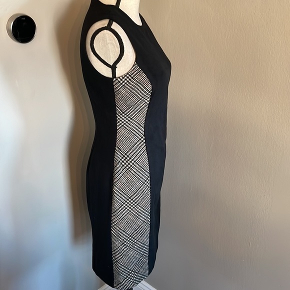 J. McLaughlin wool dress perfect - Picture 5 of 8